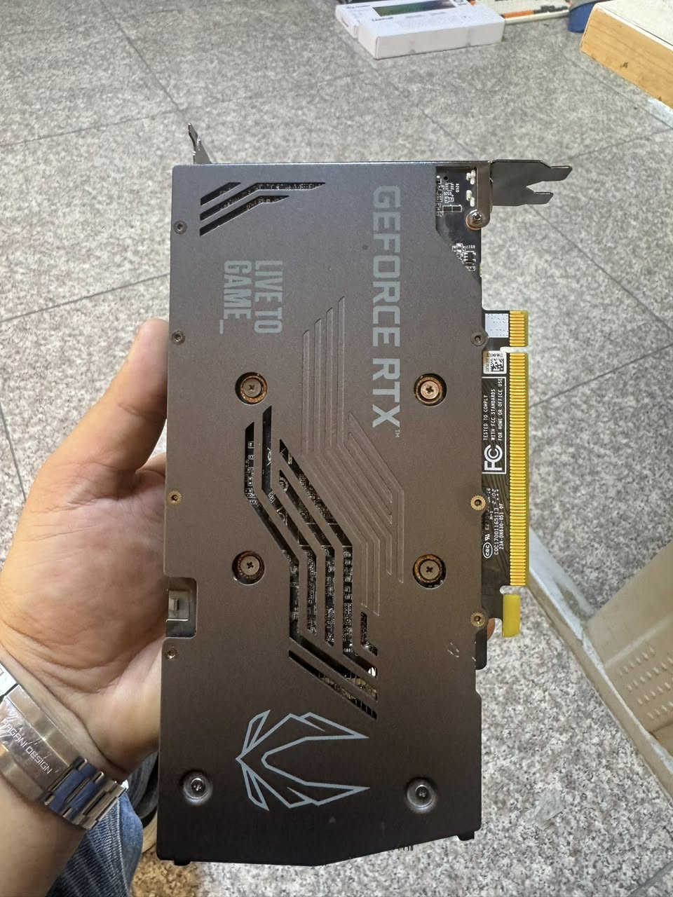 السلام عليكم متوفر
مزاد 
شرط شغال ١٠٠/١٠٠￼
Rtx 3060 
12G


**إذا كنت صاحب هذا الإعلان وتريد حذفه لأي سبب، رجاءا أرسل رسالة إلى الدعم الفني**