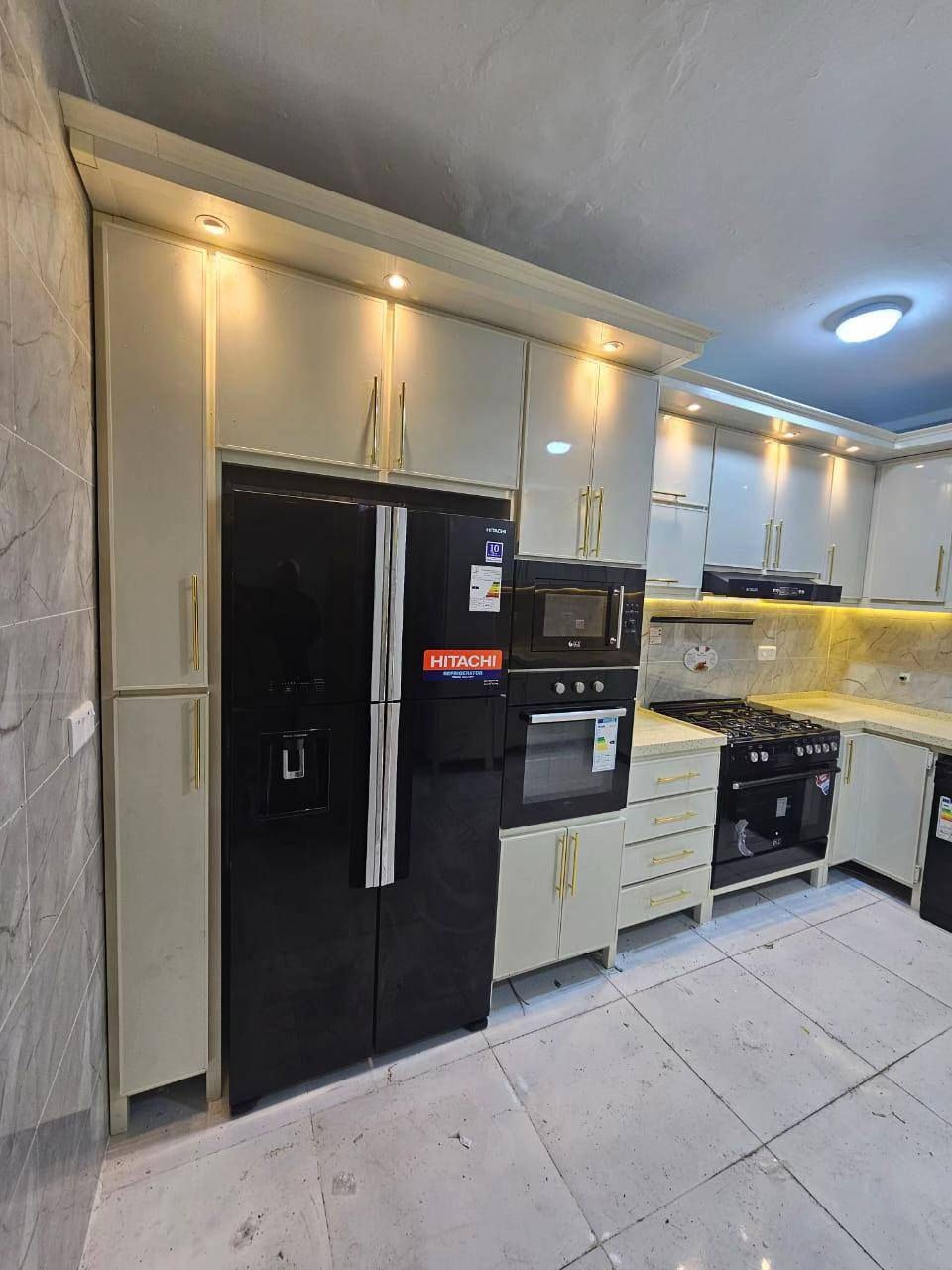 المنيوم حيدر للأبواب وPvc 
سعر المتر الأرضي 130
المتر الملحق110 موجود 95 موجود 85
المتر مرمر 60 دولار الأصلي 
 فقط تركي 🇹🇷 
مواصفات شغلنا معروفة لزبائننا 
الهيكل المنيوم تركي او سعودي ثقيل محشى بالخشب 
ارتفاع الملحق من 60 لحد 110 سم
سكة مجر هيدروليك


**إذا كنت صاحب هذا الإعلان وتريد حذفه لأي سبب، رجاءا أرسل رسالة إلى الدعم الفني**