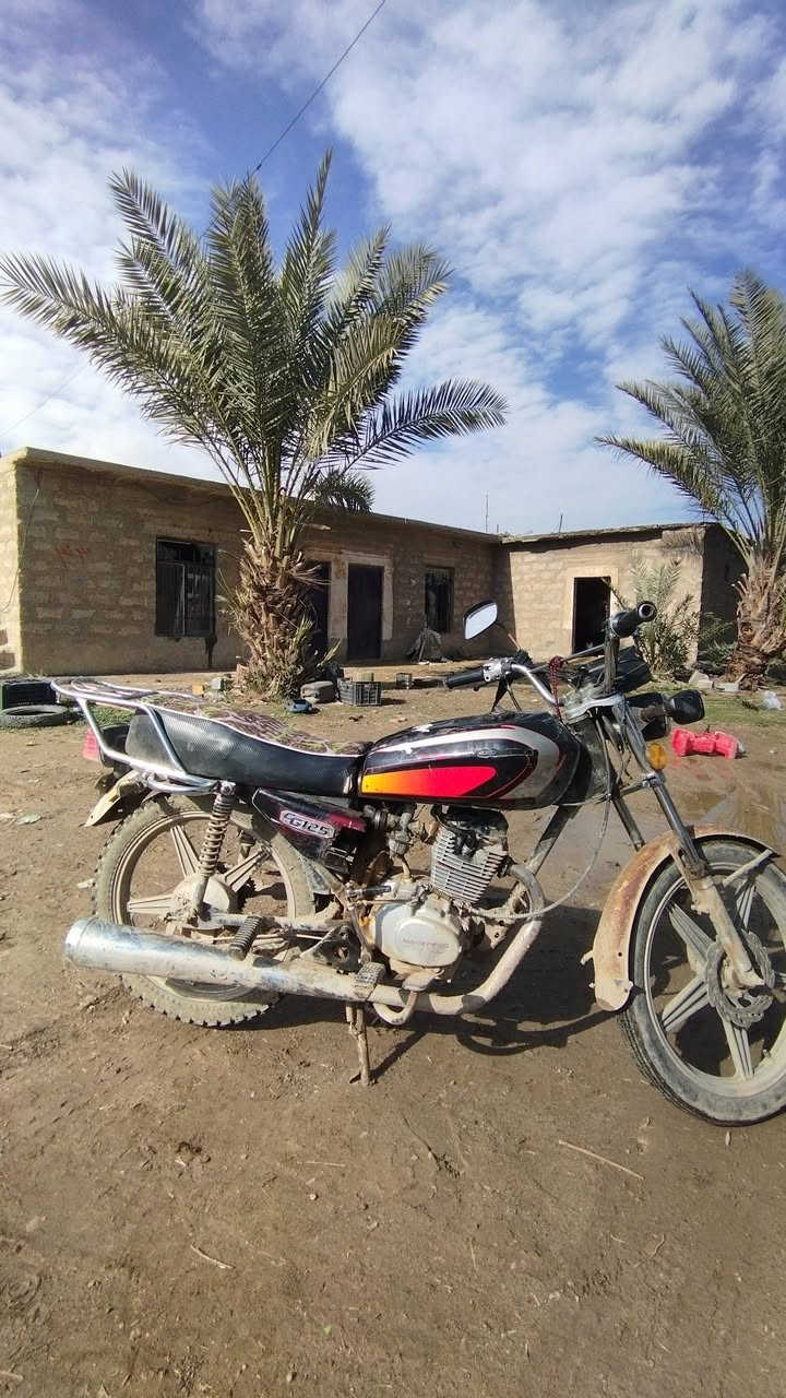 موطور للبيع
السعر 325
غير متواجد على الفيس 

الرقم:***********
