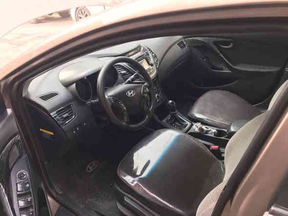 سلام عليكم النتره مديل 2015 حادثه الجاملغ نفسه معمر محرك 2000جي دي اي لاصرف ولاتبخير نص فول فتحه تحكم ستيرن كامره بلاديه ماشيه 144 صدر خلفي امامي تبريد ويه سويج للبيع او مراوس بتكسي فورتي او الانتره سعر 105 بيهه مجال بيهه جراد ومصبوغ علئ كده  بس بخ بدون معجون سياره موجوده بزعفرانيه قرب مركز شباب الزعفرانيه الرياظي علمآ اني مكلف بنشر صحاب سياره هاذه رقمه ***********
