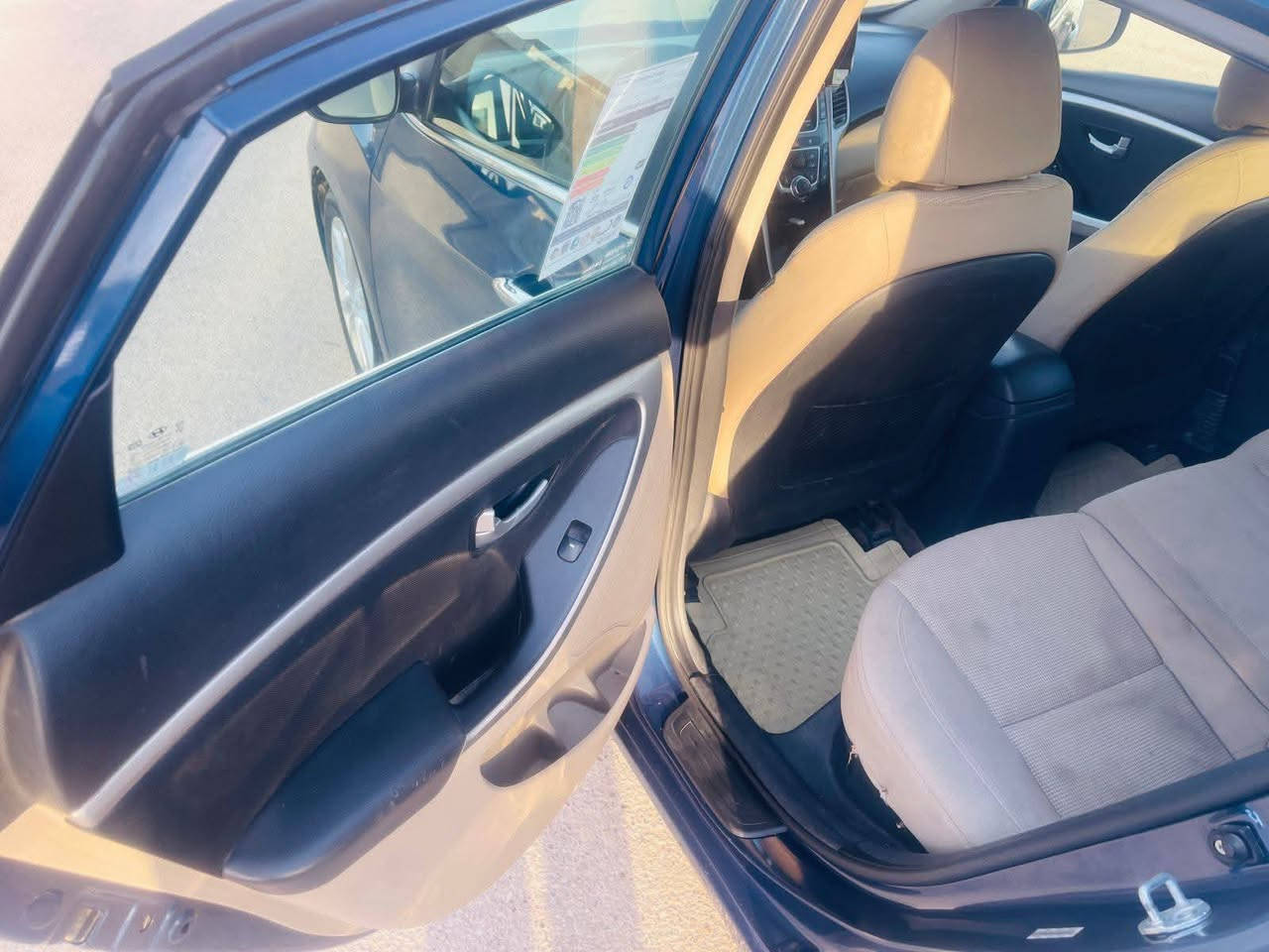 الانترا للبيع وارد امريكي موديل 2015 ماشيه 103 حقيقي سنويه الى 28 رقم بغداد محرك 1800 تحويل مباشر بيه صبغ 5 قطع بدون دواخل شرط الضرر من امريكا جاملغ وبنيد بدون داخل شاصي لغد كله سليمه كير محرك صدر تبريد تخم تاير كله جديد تراي للبصره السونار موجود السعر 92 وبيه مجال قليل العنوان الانبار الرمادي *********** اخوان الي ميعجبه المنشور يعبره بكل حب وحترام الرزق على الله
