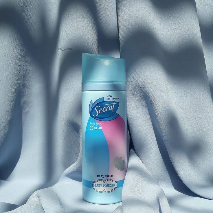 ✨🌸 معطر سكرت SECRET 🌸✨
عطر النعومة والأنوثة اللي يخلي حضورج مختلف طول اليوم 💕

💎 مميزات المعطر:
✔️ رائحة ناعمة وجذابة تناسب كل الأوقات
✔️ إحساس بالانتعاش والنظافة يدوم لساعات
✔️ مناسب للاستخدام اليومي وبعد الشاور

🌷 رائحته:
مزيج من الزهور الناعمة مع لمسة حلوة وأنثوية تخلي العطر خفيف وجذاب.

💖 إذا تحبين ريحة هادئة وناعمة تبقى وياج طول اليوم
الحجم الكبير 250ml


**إذا كنت صاحب هذا الإعلان وتريد حذفه لأي سبب، رجاءا أرسل رسالة إلى الدعم الفني**