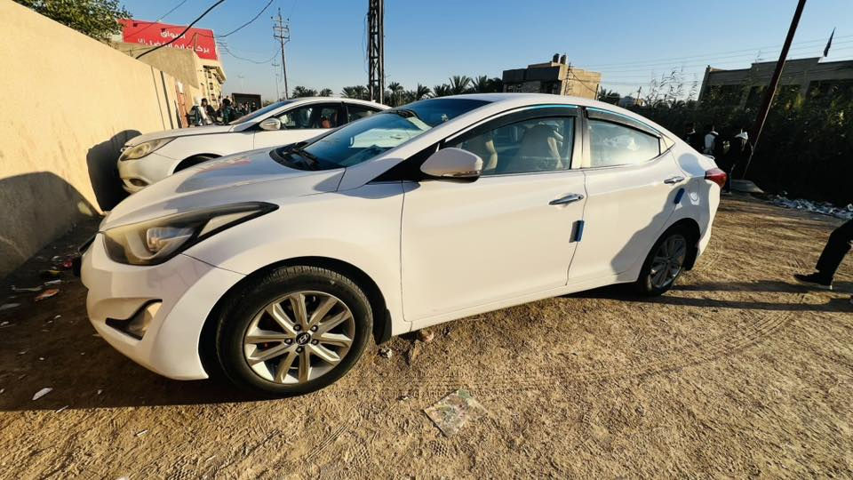 النترا  2015خليجي رقم بابل باسمي فول مواصفات عدا البصمه شاسه وتحكم بالستيرن فتحه الاشاير شفط مكينه وكير مكفولات السعر 128 وبيها مجال حگ الجيه 
للستفسار الاتصال على
***********
