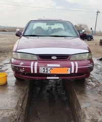 كيا سيفيا موديل 95 رقم بغداد /نكليزي  وترهم مراوس بسته نضيف  077832858...