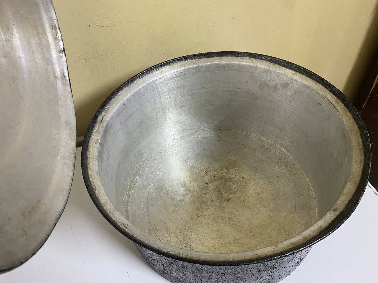 ثلاث جداري مال عزايم حجم كبير مع طاوة كبس ثقيلة ٥٠ الف قطعة ٥٠٠ القادسية


**إذا كنت صاحب هذا الإعلان وتريد حذفه لأي سبب، رجاءا أرسل رسالة إلى الدعم الفني**