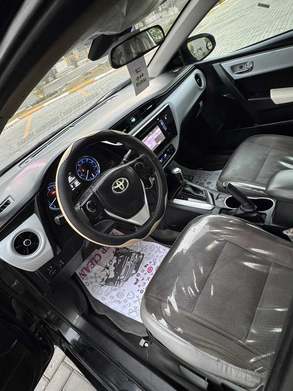 السلام عليكم كورلا 18 كيرمكينه مكفولات السياره حلوه وناعمه وتبريد ثلج السياره حادثه مال امريكه سرقه بدون حادث او بل عراق صار بيه ضربه امقدمت السياره والسونار موجود مع الصور مكانه بغداد حي الجهاد رقم جديدبغداد السعر109 اتصل ***********
