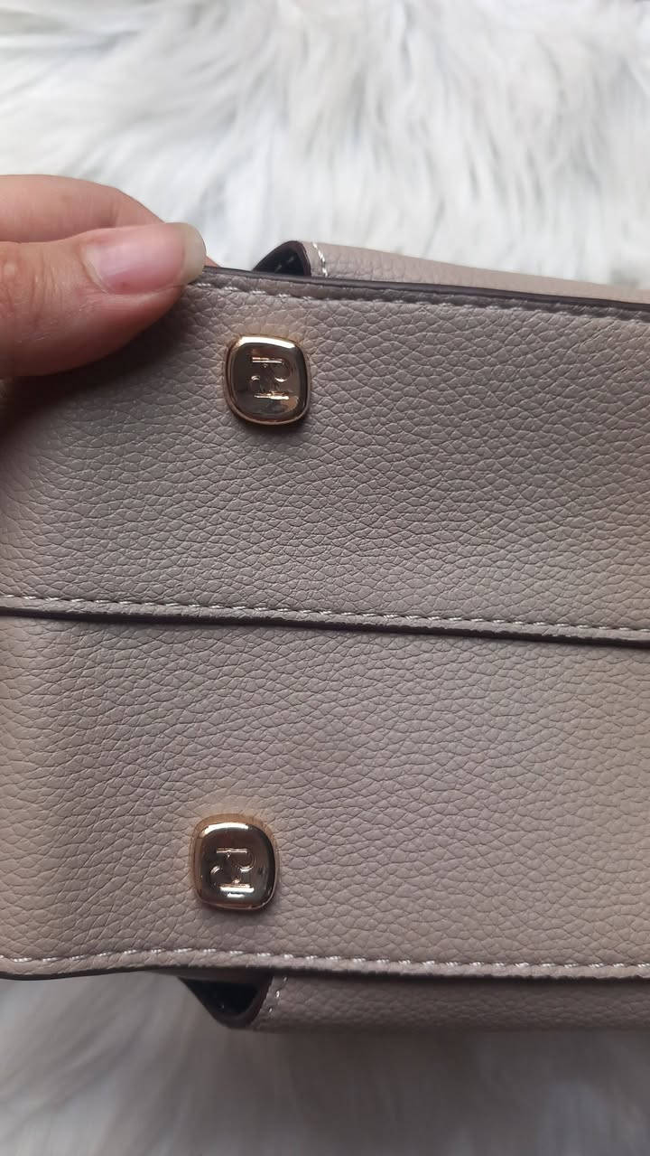 ماركة بولين
جديد غير مستخدم 
سعرها ٢٠ مع التوصيل 
باله جنط اوربيه


**إذا كنت صاحب هذا الإعلان وتريد حذفه لأي سبب، رجاءا أرسل رسالة إلى الدعم الفني**