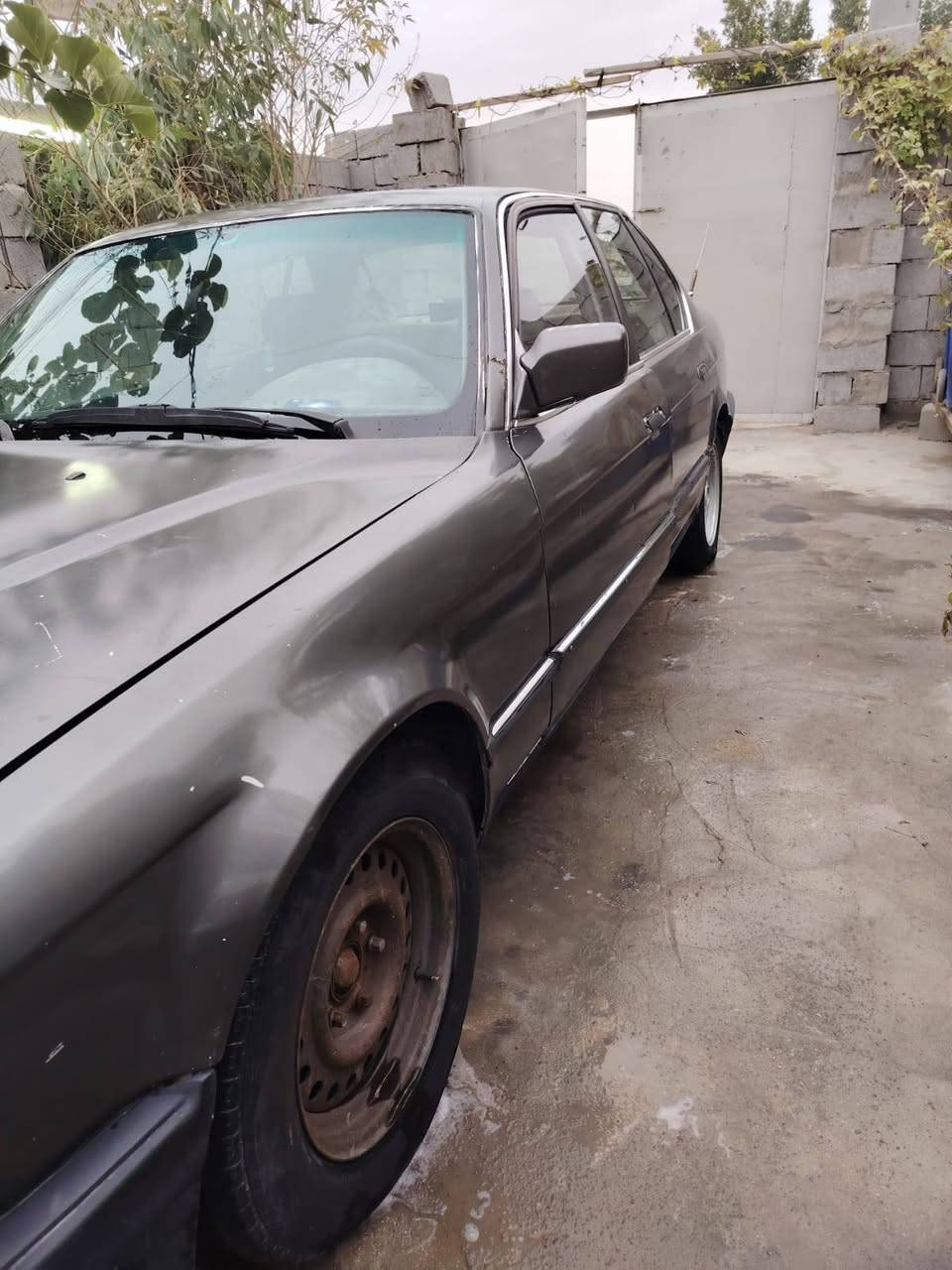 السلام عليكم بي ام للبيع مديل 91 سياره تبريد باتري جديد جاهزه ماعده ايرفلو مكينه تراوح بسببه سنويه منتهيه راعيها ب بصره يمي سياره مضبوغه للجماليه سعر 35وبيها مجال للستفسار *********** اتصل ع رقم اني مكلف ب نشر
