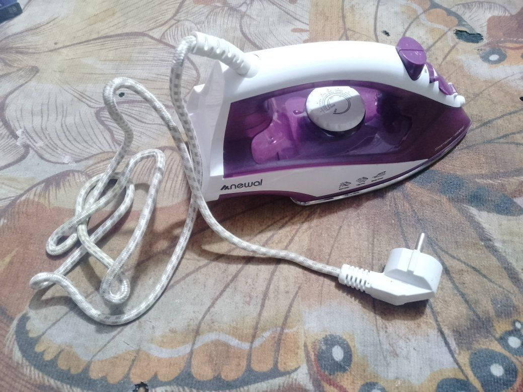 للبيع مكاني بعقوبه اتصل عالرقم كلمن وسعره ***********
