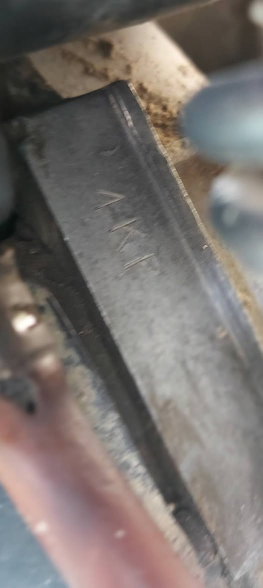السلام عليكم  يوماها فضائي
نواقصه اشاير يمنه ويسره وكلج أمامي شغال بس يراد تبديل مرور الزمن  بغداد  تواصل خاص 

سعره مناسب


**إذا كنت صاحب هذا الإعلان وتريد حذفه لأي سبب، رجاءا أرسل رسالة إلى الدعم الفني**