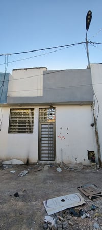 ٥٠م زراعي • بناء درجة أولى • مقابل قرية الغدير