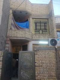 100م طابق زراعي حي البساتين قرب صيدليه عطر البساتين  3 نوم وصاله ومطبخ...