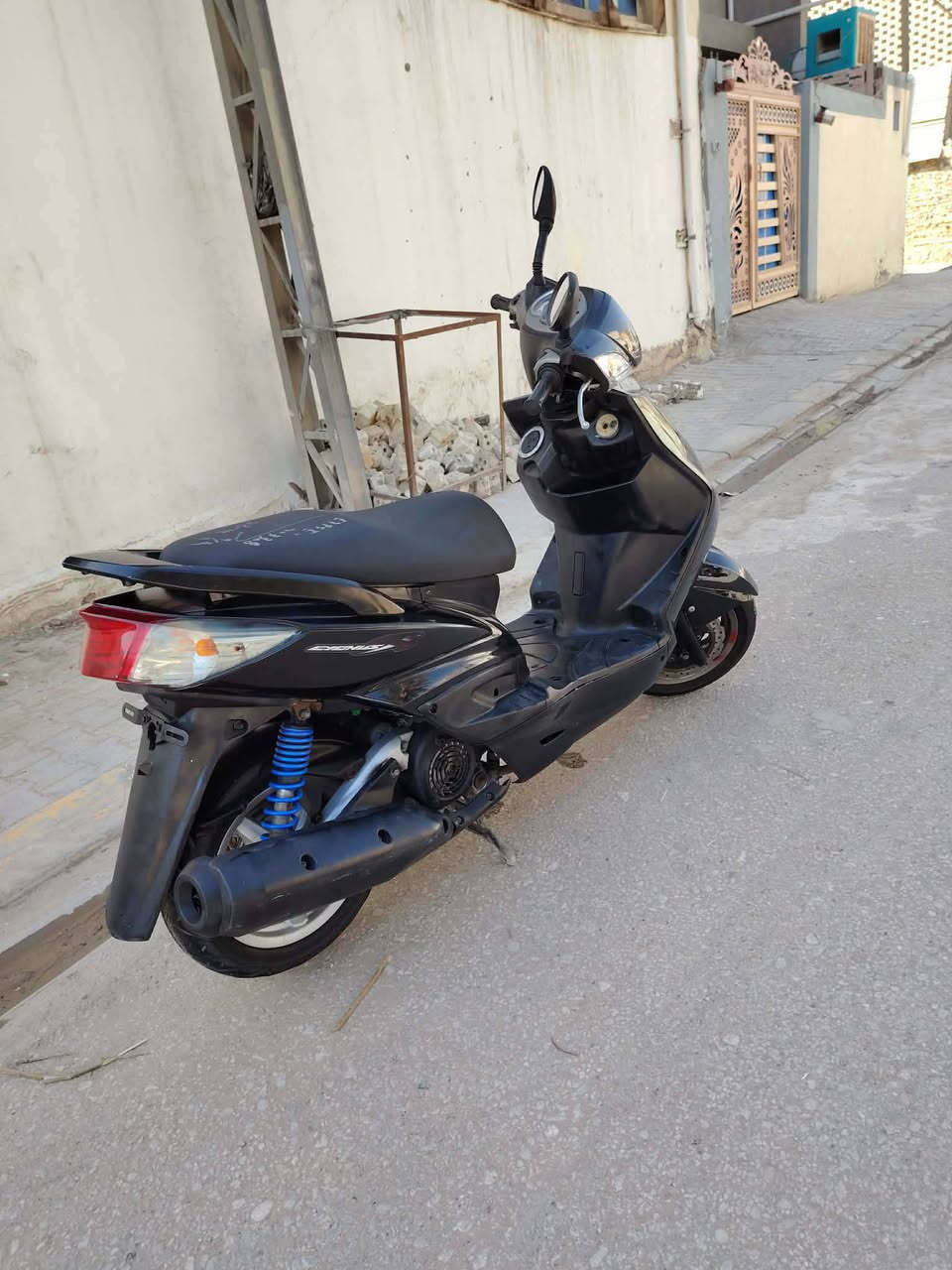 دراجه سكنس فحل للبيع دراجه مكفوله من كلشي المكان نجف عسكري الشراي يتصل ع الرقم *********** أو المراسله خاص
