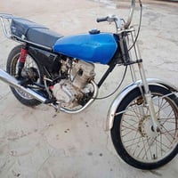 دراجه ادوات للبيع سعر 375 وبيه مجال لي يريده يدك على الرقم مالي 078408...