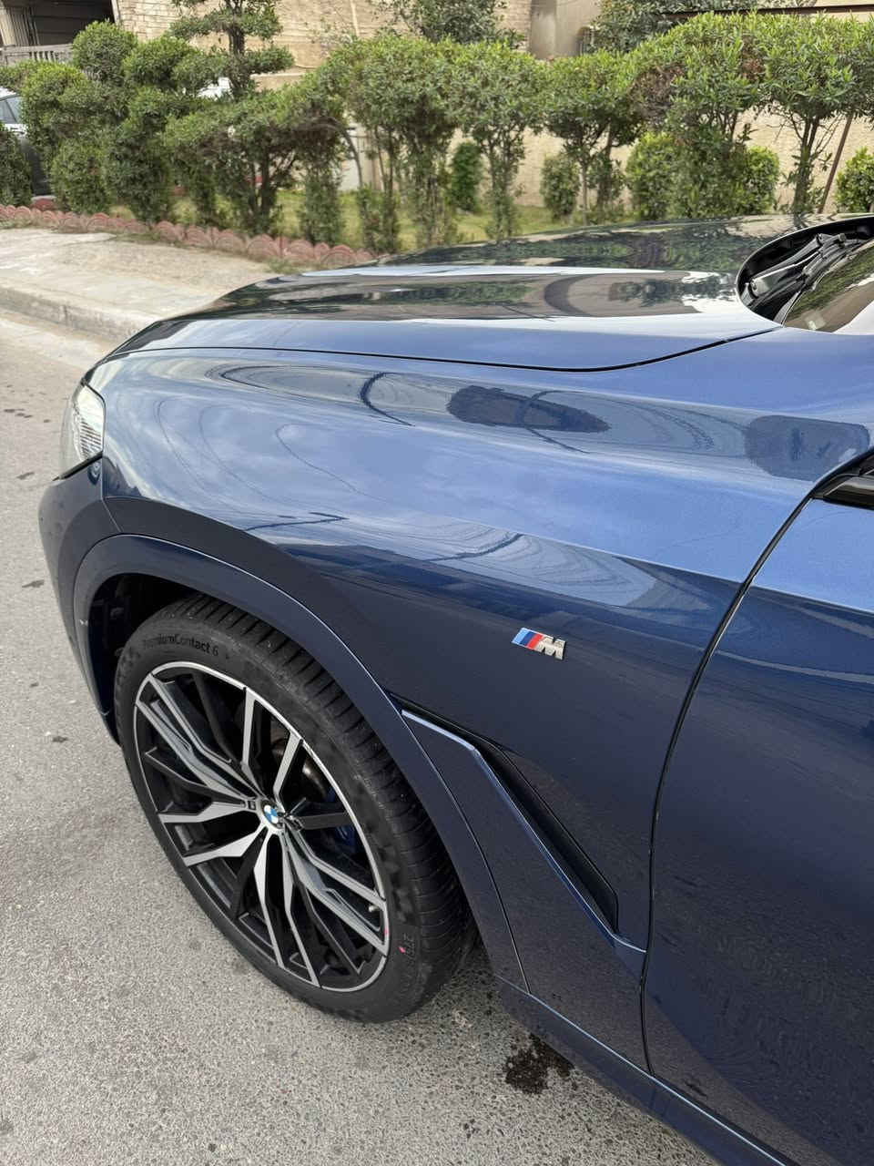 BMW X6 40i  Tun turbo
خليجي وكالة العروش 
ماشية19 الف KM
موديل : 2022
خليجي وكالة العروش مكفول كفالة عامة
رقم بغدادوتحويل مباشر   

لون مميز الارغب بال BMW لون بيبسي
مواصفات السيارة
بنوراما 
حساسات
رادارات
انضمات قيادة بيها ( sport - sport plus - comfort - comfort plus - eco - eco pro)
لايتات ليزر
 بردات
داخل احمر بلادي
انارات داخلية متعدد الالوان
كير كرستال
كشنات جلد و كهربائي و تدفئة و ميموري 
 رادار امامي سياقه ذاتيه 
شاشات خلفيه
 داتاشو عرض على الجامه الاماميه
خمس كامرات
 قماره روز
 شاحن وايرليس 
بصمه تاب

مغلف ppfه

مكان السيارة: بغداد شارع فلسطين

رقم صاحب السيارة 
***********
