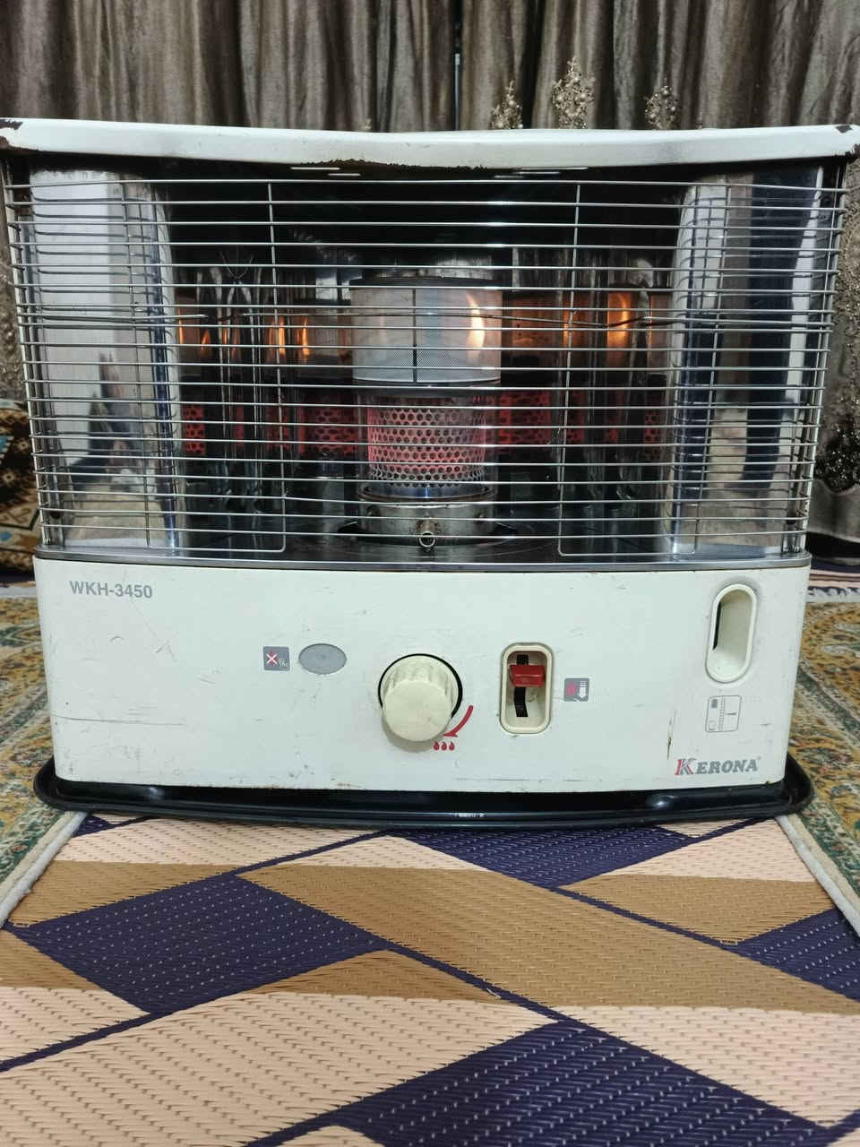 سلام عليكم صوبه كيرونا كوري نار مالتهه تخبل سعر 50 قفل بيع بس بغداد رقم الهاتف ***********
