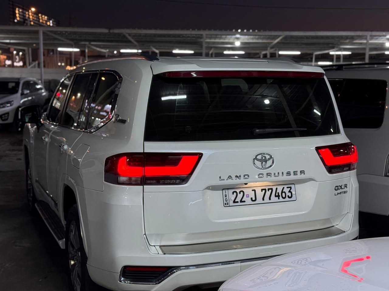 السلام عليكم لاندكروز 2023
رقم أربيل تحويل مباشر بأسمي 
محرك 6 سلندر 4000 تنفس طبيعي 
سياره نضيفه ماشيه 117 قابل للزياده 
مواصفات GX المعروفه 
بصمه أبواب + بصمه تشغيل + مري شفط + لد امامي + لد خلفي + حساسات + فتحه سقف + كشن كهربائي + تحكمات  ستيرن + شاشه جبيره + شاشه اعطال +هاندبريك بصمه + ثلاجه + باقي المواصفات المعروفه بسياره 🔥
سياره حلوه وكفاله عامه من صبغ فقط دعاميات تحديث لمتد 
♟️مكان السياره الأنبار الرمادي ♟️
سعر السياره 63,000 الف دولار وبيها مجال للشراي 
ترهم مراوس كراون او تاهو مع الفرق حسب الأتفاق 
***********
