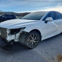 كامري SE نايت شيد • ٢٠٢٤ • مزاد ١٦/٢