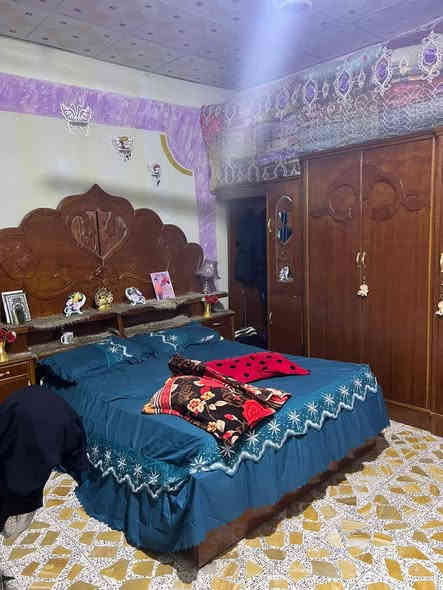 السلام عليكم...
 دار طابو للبيع المساحه (100) عگاده بناء نضيف الموقع ميسان حي الحسن العسكري شارع عشرين قرب شارع فرن صمون المصطفى مقابل حسينية سيد كريم 
اللأستفسار  الأتصال ع رقم الهاتف ‭0770 638 6244‬
