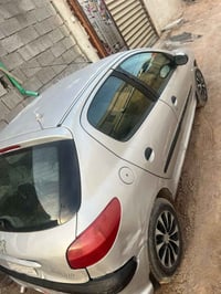 بيجو ٢٠٦ • ٢٠٠٩ • رقم بصره