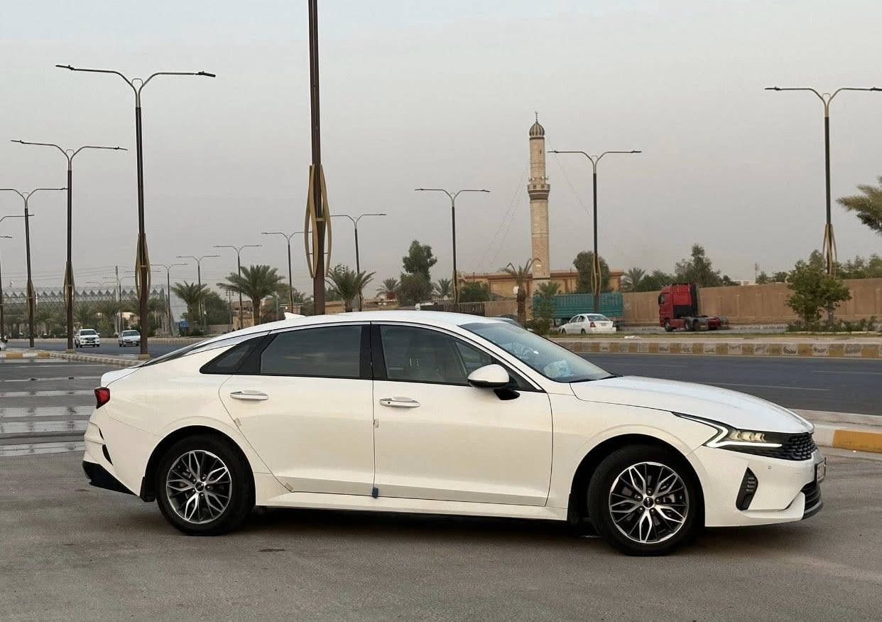 K5 2023
كي 5 2000 دوش خليجية وكالة نم 

كفالة عامة عدا بارد شبر بالجاملغ الخلفي جهة السايق و شبر بالباب 

السعر    $195بيها مجال بسيط 

***********

الفلوجة
