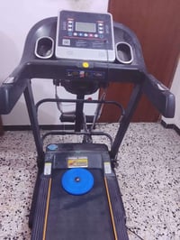 جهاز ركض اصلي الله شاهد جبلي ويا ملحقاته كامله ما مستخدم هواي جديد تجي...