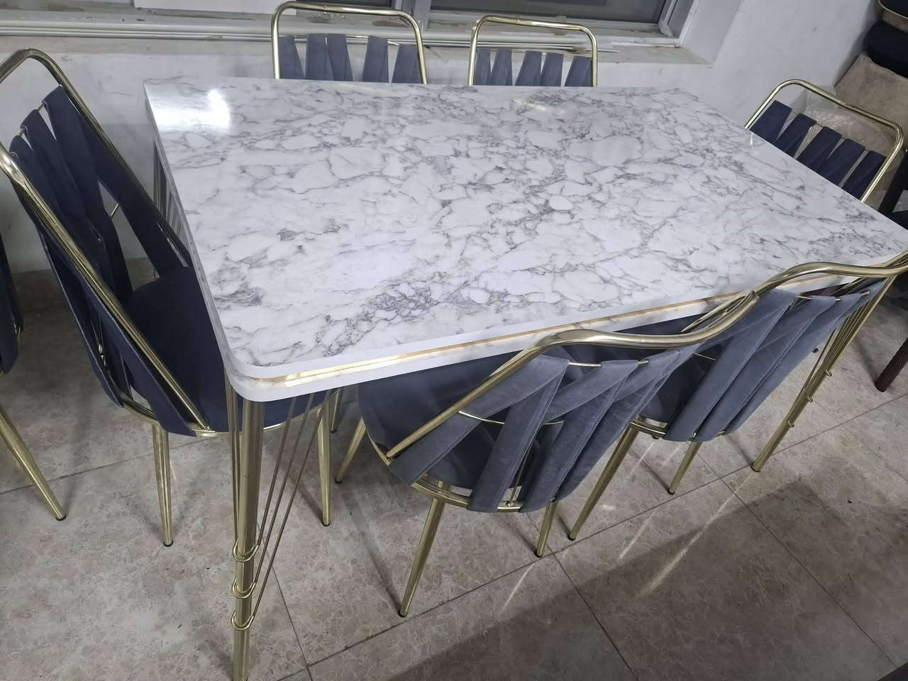 لۆکە دەستی دوو نیەە
مێزی نان خواردن شەش کەسی
شوێن سلێمانی خەبات


**إذا كنت صاحب هذا الإعلان وتريد حذفه لأي سبب، رجاءا أرسل رسالة إلى الدعم الفني**