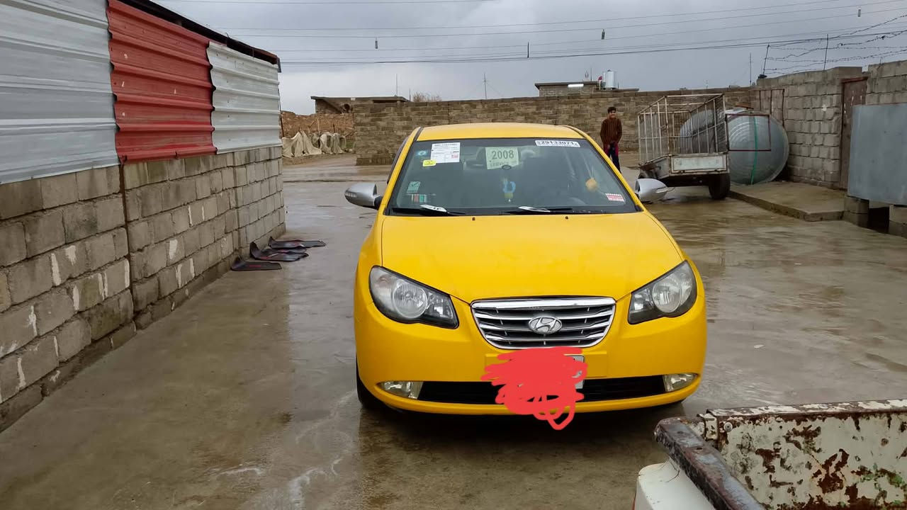 افاتي 
موديل
2008
حجم
16
محرك 
وكير 
بشرط 
تتفيه
وتبريد
فول 
طخم 
تاير 
ماتصرف عليها ربع 
بس ستر الله 
***********
