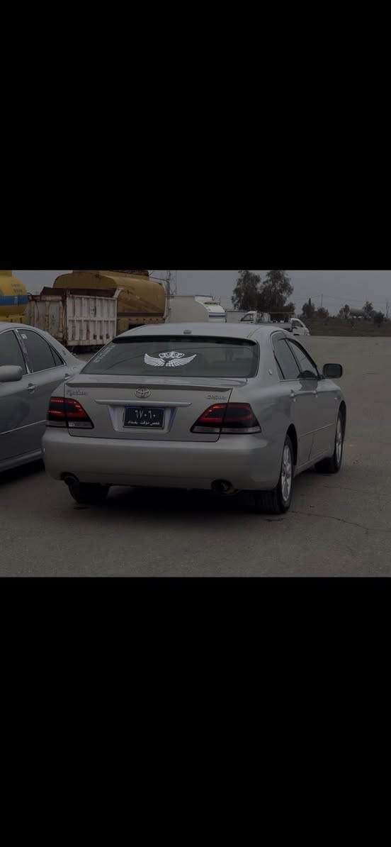 سەرەتا بەناویخوای گەورە
شاهینە 182 ڕۆیاڵ موس موس 
ماشەڵا سەیارەکە زۆر جوانە 182 بێدوکەڵ دوو دوگمە شاشەو کامێرە تەبرید ساردو گەرم بەشەرت گێڕو مەکینەو تەقەو ڕەقەی بەشەرت مەجموعەی سوکان لێگزس یەک پارچەی یابانی بۆیاخە سەیارەکە تا خوا حەزکا ڕێکو پێکو جوانە 
سیعری 70 گڵاو مەعمەلە کۆد کراوە سەیارەکە 
ژ.م *********** لەسلێمانیم
