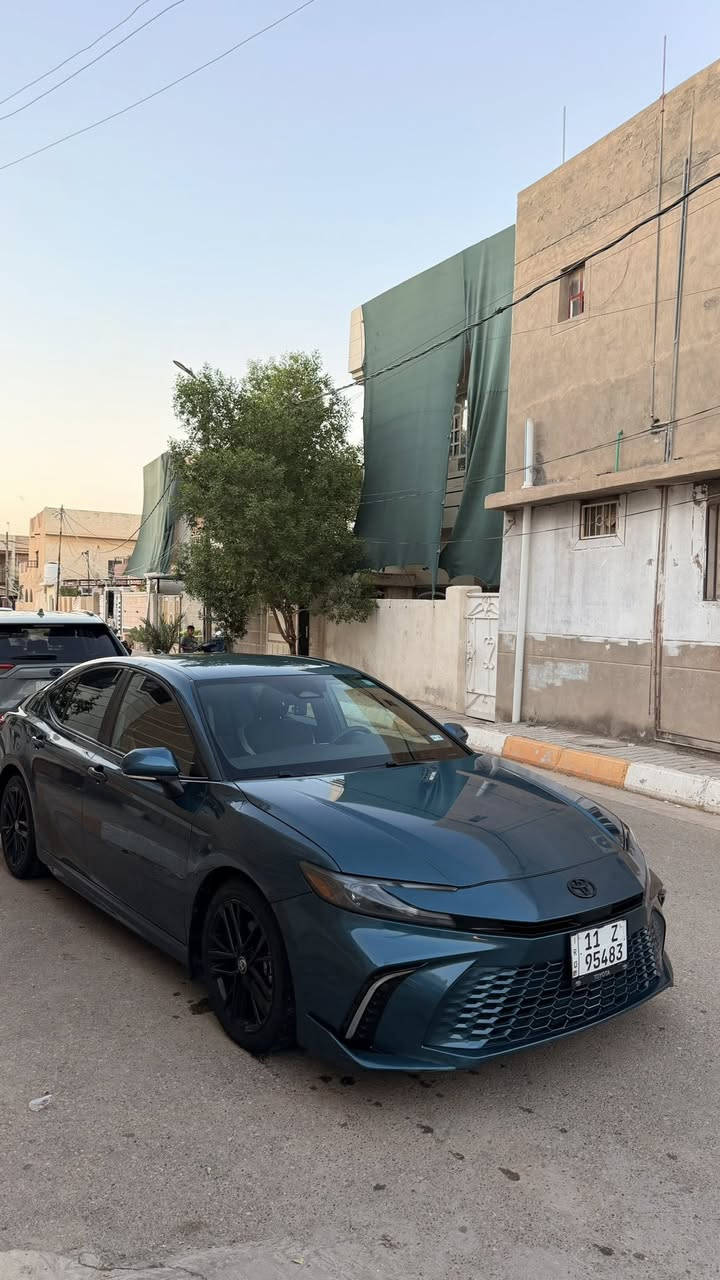 كامري 2025 SE
رقم بغداد ب اسمي تحويل ثاني يوم
ماشيه 49 الف كيلو متر
مواصفاتse معروفه
السياره بيها نص البنيد صبغ وربع الجامرلغ الامامي
بدون شواصي بدون دواخل
‏مكان السياره ديالى بعقوبة
‏***********
