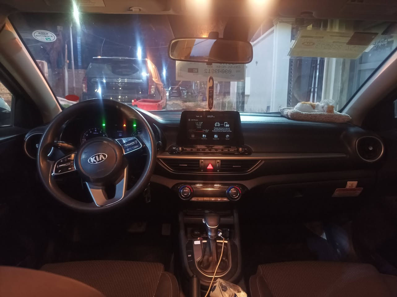 فورتي 19
انضمه قياده 3
محدد مسار 
تحكمات ستيرن 
مكينه 2000دوش
الكير سفتي بلاد
تخم تاير
السعر 128
مكاني رفاعي
***********
