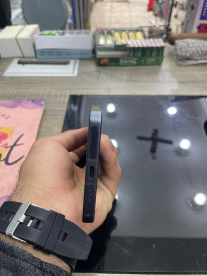 جهاز ون بلص  (ace 5) مراوس فقط
مستخدم نظيف جدا وغراضة كاملة
ذاكرة داخلية 256 وعشوائية 24 
معالج سناب دراگون 8 جين 3 القوي 
شاشة 120 هيرتز وشاحن 80 واط
بطارية 6411 ملي امبير تدوم طويلا
فريمات الالعاب 120 فريم أداء عالمي
للاستفسار *********** واتساب 
مكاني بغداد مدينة الصدر
