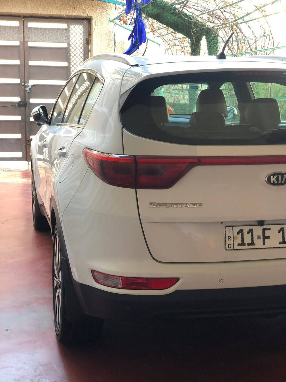 17 خليجي شركه الدوليه بيه صبغ هذا الي ماشر عليه وبيه كم حالوبه ماشيه 100 نقص بس بصمه وفتحه سعررر 175 بيه مجال مكان سياره بغداد العبيدي 

***********
