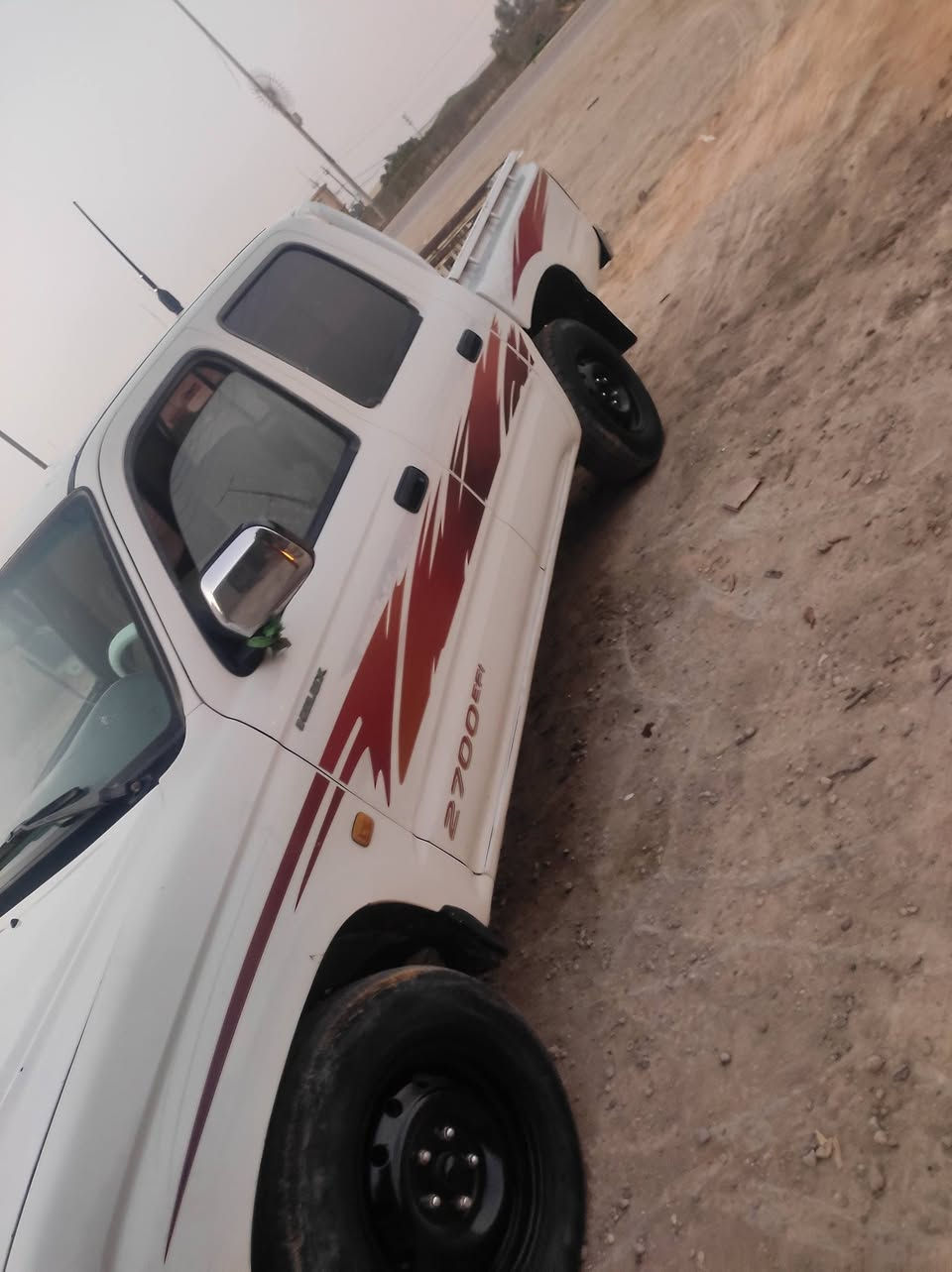 تيوتا 2003 سياره مكفواله كفاله عامه رقم بابل مكان السماوه شاصي مكفووال كير جديد محرك بيه تنقيص قليل حداديه جديده تاير نضاف ***********.
السعر 78 وبيهاا مجال قليل
