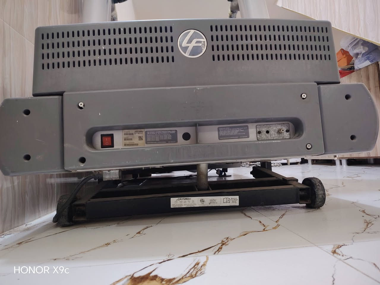 السلام عليكم جهاز  للبيع السعر الخاص
للاستفسار ***********
