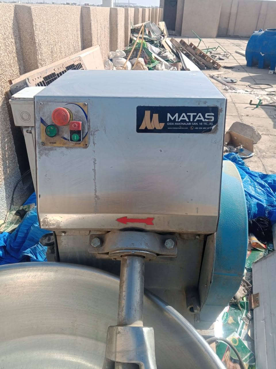 السلام عليكم مره خصه الادمن عجانه حجم 100 كيلو تركيه مال بورصه اصليه مشتغله فقط شهر او اقل م شهر  مكاني جميله الثانيه السعر 27 وبيه مجال الاتصال ***********
