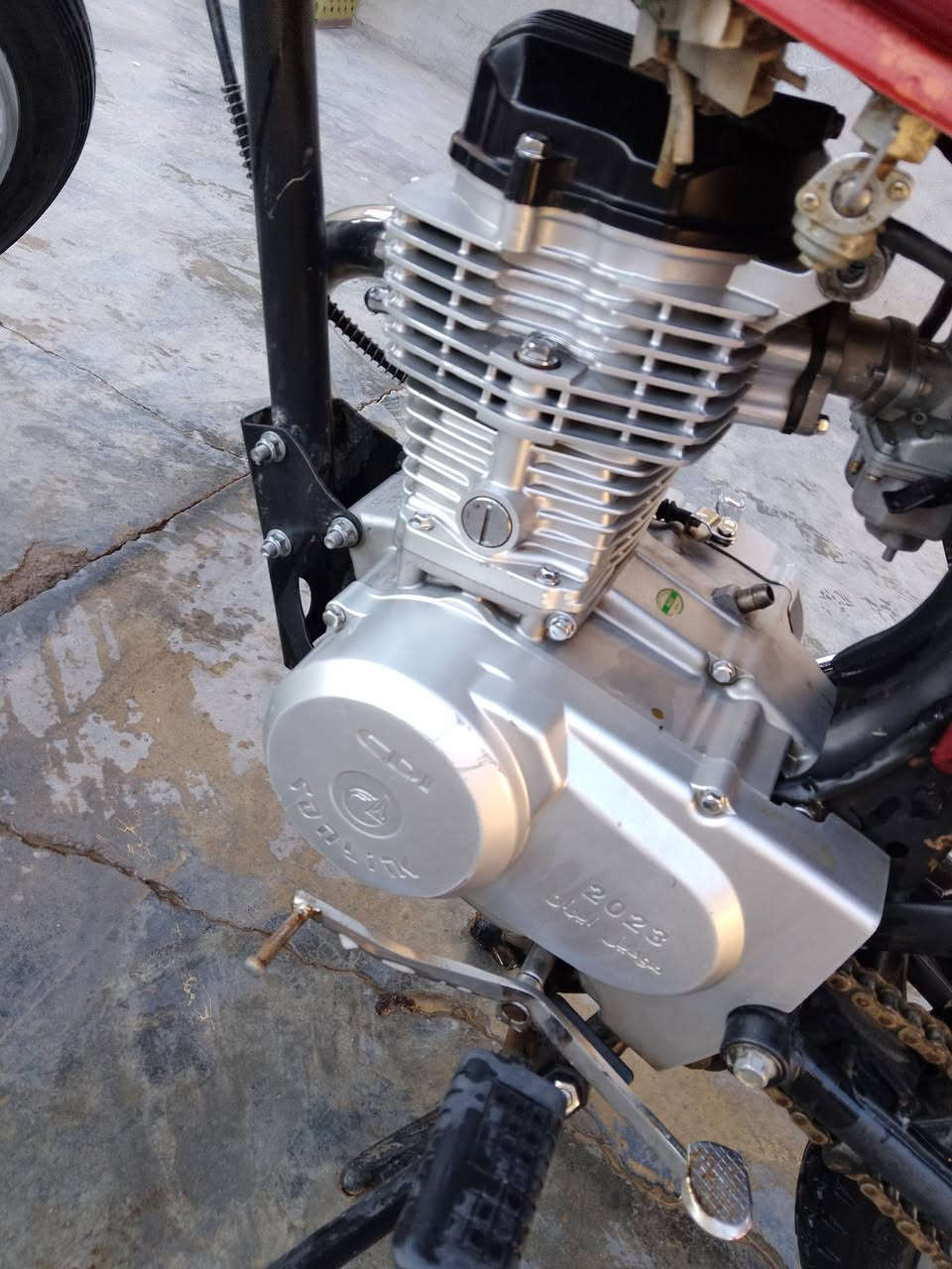 سلام عليكم دراجه تعمير مكينه سونيك موديل ٢٣ لا صرف لا بخار دراجه حلوه للبيع السعر ٤٠٠ او بيها مجال مراوسه هم يرهم حسب القناعه موجود خاص او عل رقم ***********
