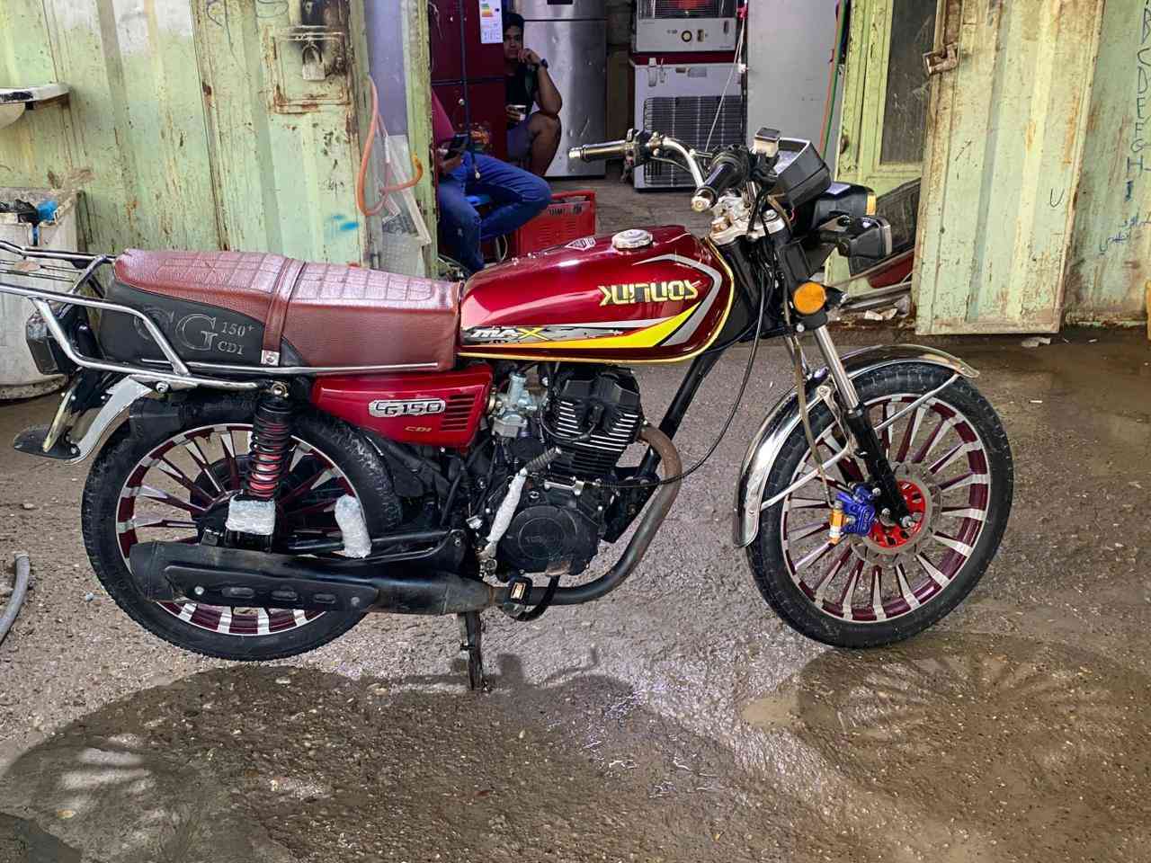 سلام عليكم سيفان مديل ٢٠٢٤دراجه كامله سلف هندر كهربئيات كامله المكان الحسينيه مال راجديه السعر ٦٠٠  وبيهه مجال بصيط ***********
