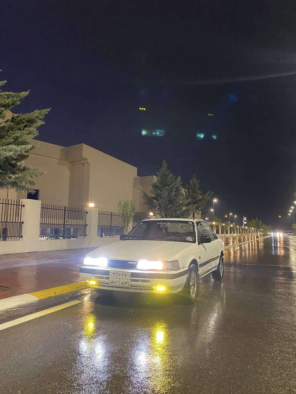 .                               بِسْمِ اللهِ الرَّحْمَنِ الرَّحِيْم
مازدا : مۆدێل 1990

مەکینە 8 و بەخ ، گێڕ عادی ، تەنها جەمپێکی خەفیفی پشتەوەی هەیە زۆر خاوێن ماوەتەوە هیچ مەسرەفی نیە گێڕ و مەکینە و بەناوکردن و غرامە هەمووی بە شەرت 
ژمارەی خاوەنی سەیارە☎️ *********** 
ئادمین گول***********
