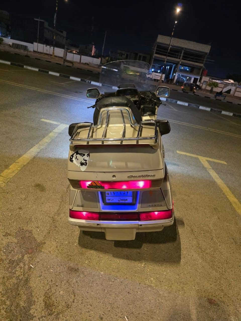 موديل ٨٨ 
رقم ميسان 
كير ومكينه كفاله 
الكفر يرادله ترتيب
مكاني ميسان ومكلف بل نشر شراي نتصل 
***********
