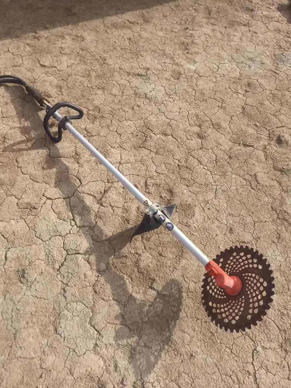 حاشوشه جديد ستخدام قليل الي يريدها الاتصال على رقم ***********
