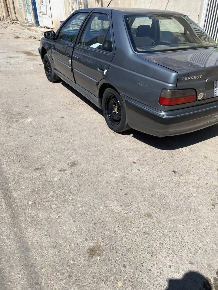 للبيع ومراوس بيجو بارص مديل ٢٣كفاله عامه كير مكينه حداديه وياهة الويل الكب ماله مرايه شفط كشن كهربائي مفروشه سيارة جديده والون منيز رقم ميسان نكليزي سنويه جديده وشراي يتصل ويدلل ***********
