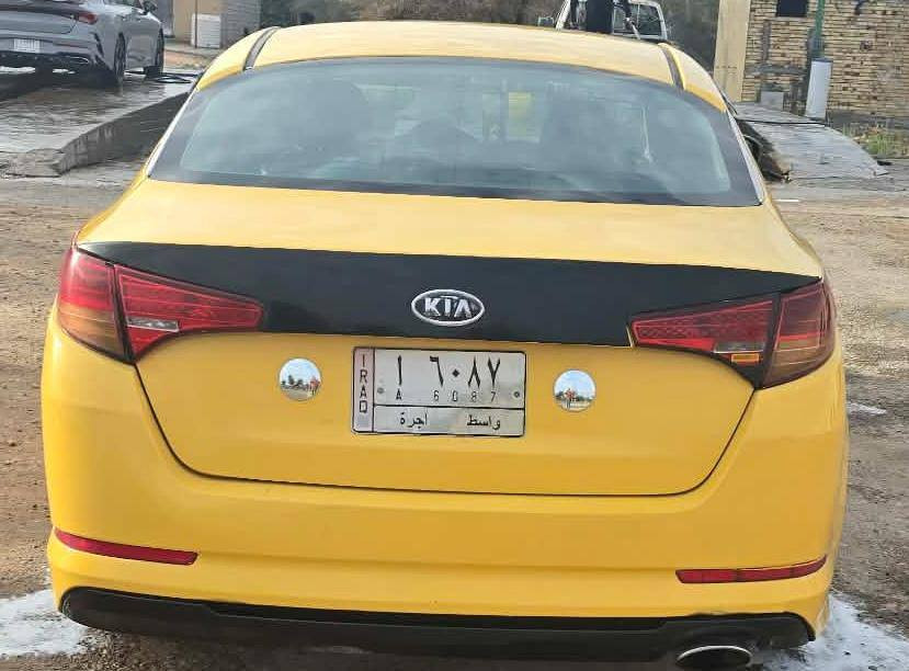 السلام عليكم 🫡 
اوبتما لودز كي فايف موديل 11 للبيع او مراوس حسب القناعة
السيارة بيها ضربة عابرة بجاملق الأمامي وعلى اثرها مبدل جاملق و باب و بنيد (اصلي مالت گصه مو تجاري ) وكذالك التكمة مالت السائق متأثره 
مكفوله من الكص و العيب الشرعي 
وكل شي مصلح تصليح متعوب عليه و درجة اولى 
حدادية تبديل جديد 
(فرممة + مشط + حدادية كاملة)
داينمو جديد 
باور جديد 
قايش و رولات جدد
دسكات جدد
كهربائيات ضفيرة كاملة وعقل جديد 
گير جديد 
باتري جديد
منضومة تبريد جديده بالكامل
تدفئة جاهزة 
لايتات جدد مالت گصه
إدامة كاملة لمنظومة البانزين ( كله جديد)
مكينة2000  جاهزة و على الفحص الحجم المرغوب و الاقتصادي وسعرها 600 الف 
وكل تفصيله تشتغل بالسيارة ونظامية
ترايك وين متحب 
مكان السيارة السوير محافظة المثنى 
مداور باي وقت 
السعر 88 ورقة دولار وبيها مجال بسيط حگ الجيه
رجاءً الي مو شراي لا يكسر بحلال العالم 
 الاتصال 
*********** ابو همام
