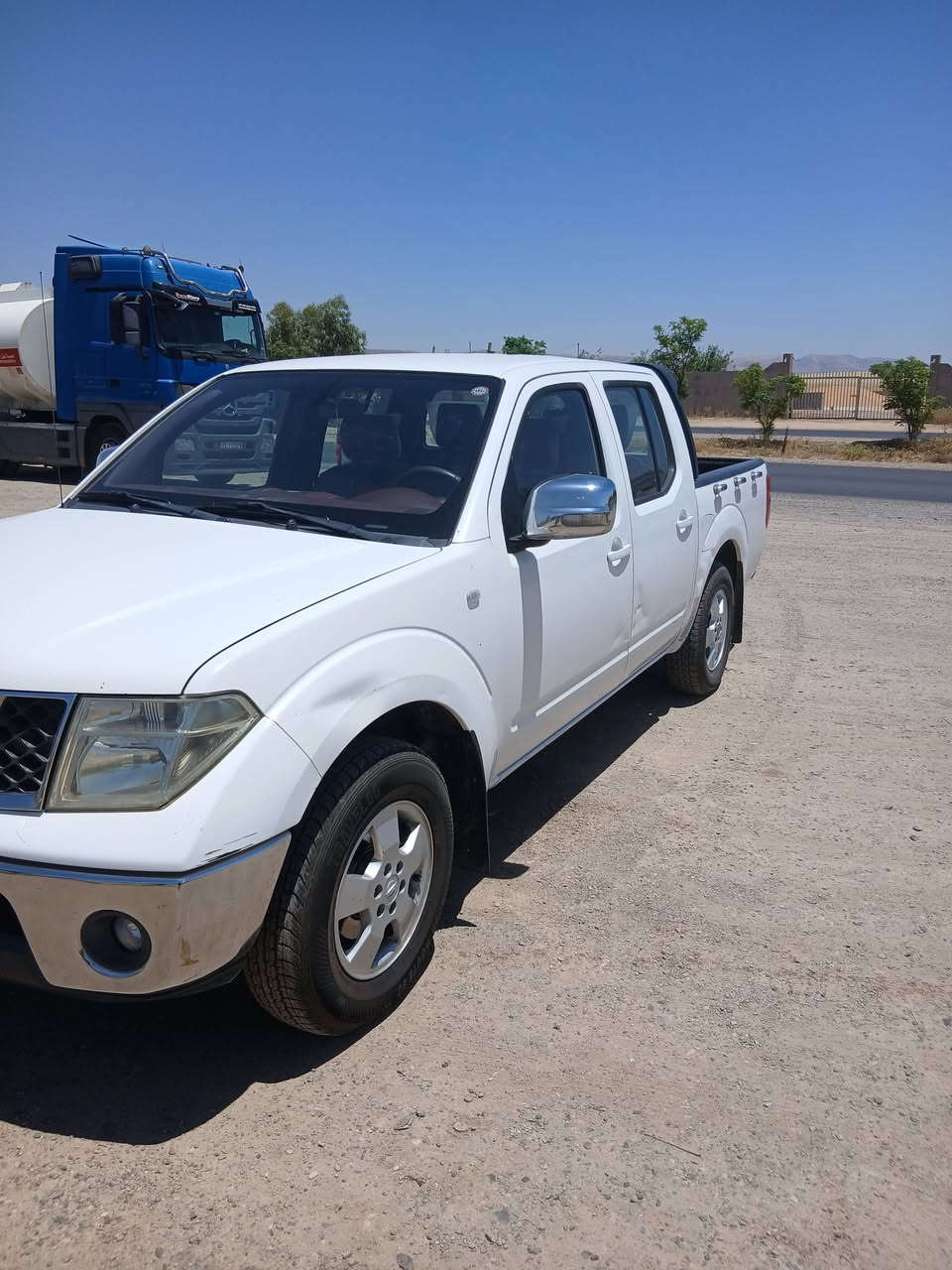 نيسان نافارة ٢٠٠٩ سيارة جديدة السيارة بلاد فقط بارد في البدي مكينة بلاد كير عادي رقم سليمانية  بسمي ٢٠٣١ العنوان بعقوبة حي المعلمين *********** السعر ١٠٥بيها  مجال اتصل وتدلل
