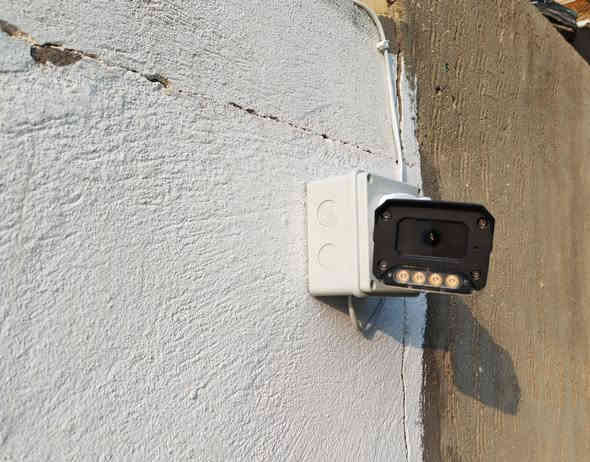 على بركة الله تعالى تم تأمين دار الاخ العزيز  مرتضى الشيباني  الواقعة في #النجف_الاشرف  حي الشهداء
بسستم مكون من ٤ كامرات #Aswar
5ميكا نوع ip عالية الدقة
وتم توزيع الكامرات بصوره منظمة تضمن تامين واللتقاط جميع مرافق الدار 
🎥🎥🎥🎥🎥🎥🎥🎥🎥🎥🎥
مستعدون لتنصيب جميع انواع كاميرات المراقبة 
تنصيب ..تسليك ..تجهيز
في جميع مناطق النجف الاشرف بأسعار مناسبة 
🎥تنصيب جميع كاميرات المراقبة كافة المواقع( منازل _ محلات _ شركات )   للاستفسار يرجى الاتصال على الرقم متوفر واتس اب ***********
             *********** 
حسن الركابي

العنوان حي العسكري مدارس قرب الادلة الجنائية

تتوفر كامرات مراقبه بسعار مناسبه توجد ماركات
HIKVISION-1 هيك فجن
2-اسوارASWAR
HiLOOK-3 هاي لوك
4-دهواDAHUA

للاستفسار الاتصال على الرقم التالي 📞☎️📞 *********** تنصيب كامرات داخل محافظة النجف
