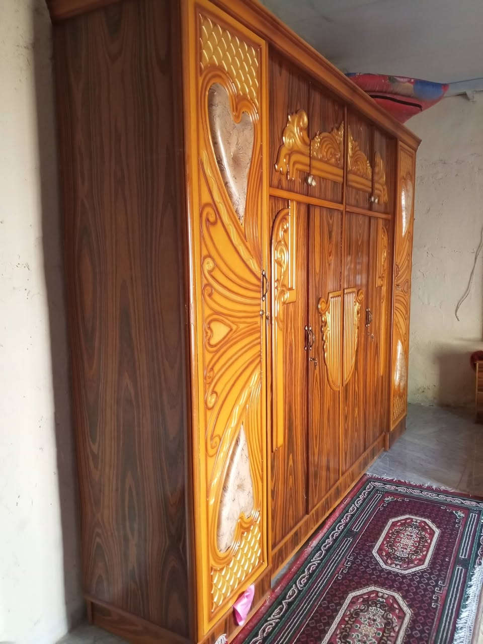 غرفه جديده مستعمله قليل البيع مكاني واسط صويره يم جسر صويره بشجريه بخاتون سعر 650بيه  ‏‪***********‬‏
