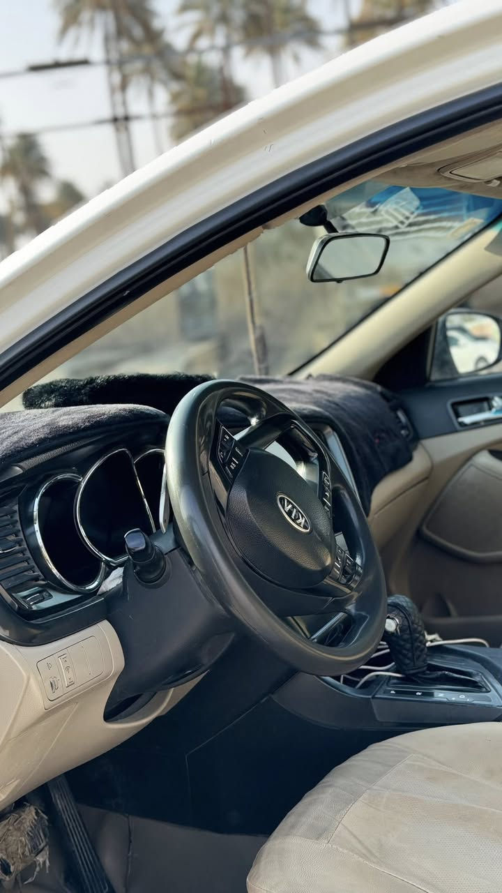 اوبتمه. 2012 خليجي محرك 2400 بيه اربع قطع   ابيع حزام السياره بسمي  مكان السياره الطارميه 
***********
السعر 90 وبيه مجال
