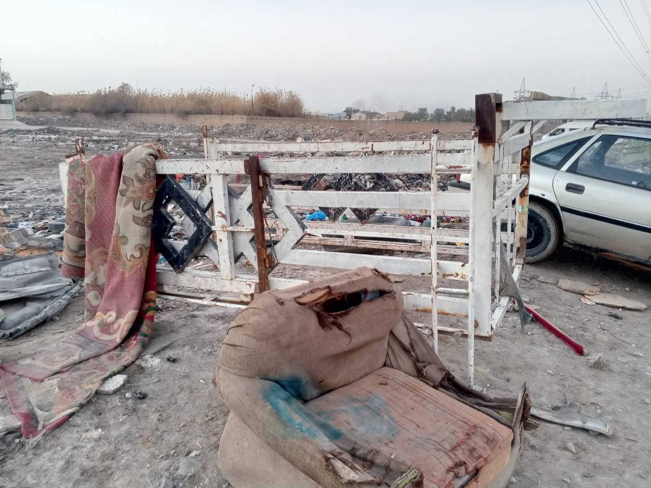 محجر للبيع السعر 150 وبي مجال عنوان حله بابل بنادر.  ***********
