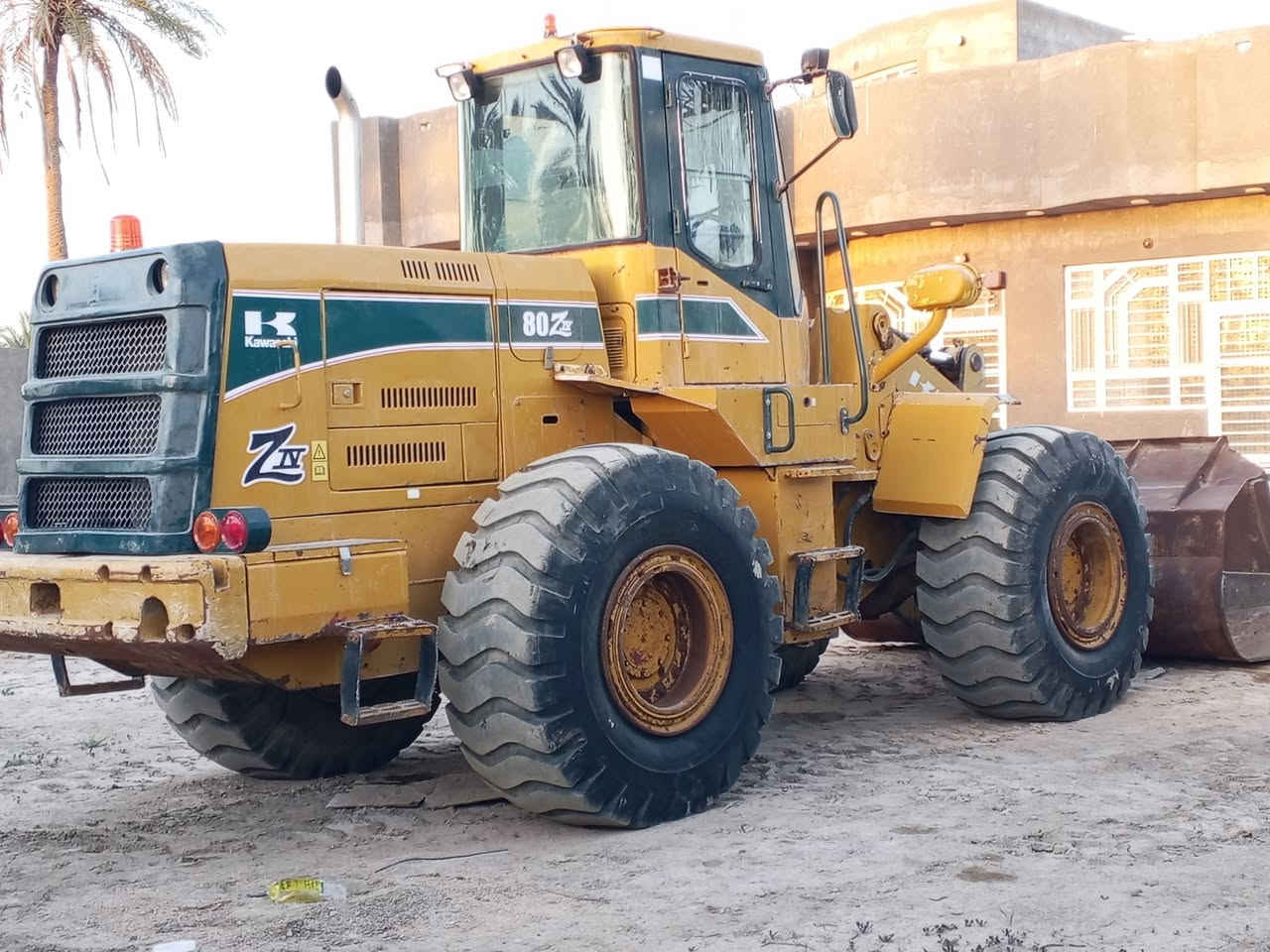 شفل حجم 80 موديل 2002 وارد امريكي رقم انكليزي مكفول السعر التصال ***********
