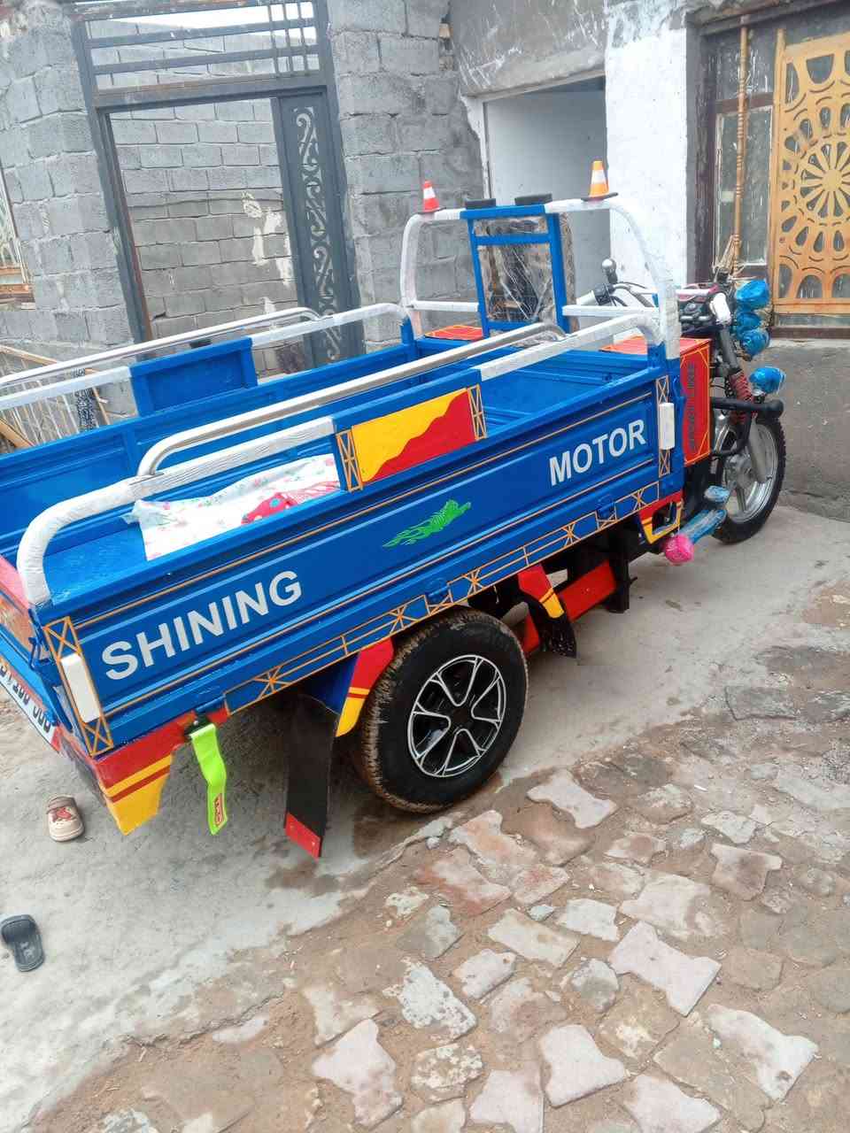 ستوته جمره موديل 2019تعميرشاصي مكفول محرك نضيف 1600وبيه مجال قليل
***********
